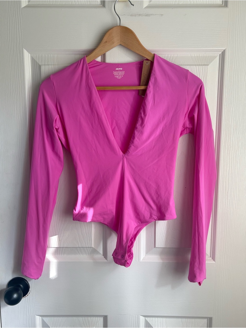 SKIMS Hot Pink Long-Sleeve Deep V Bodysuit